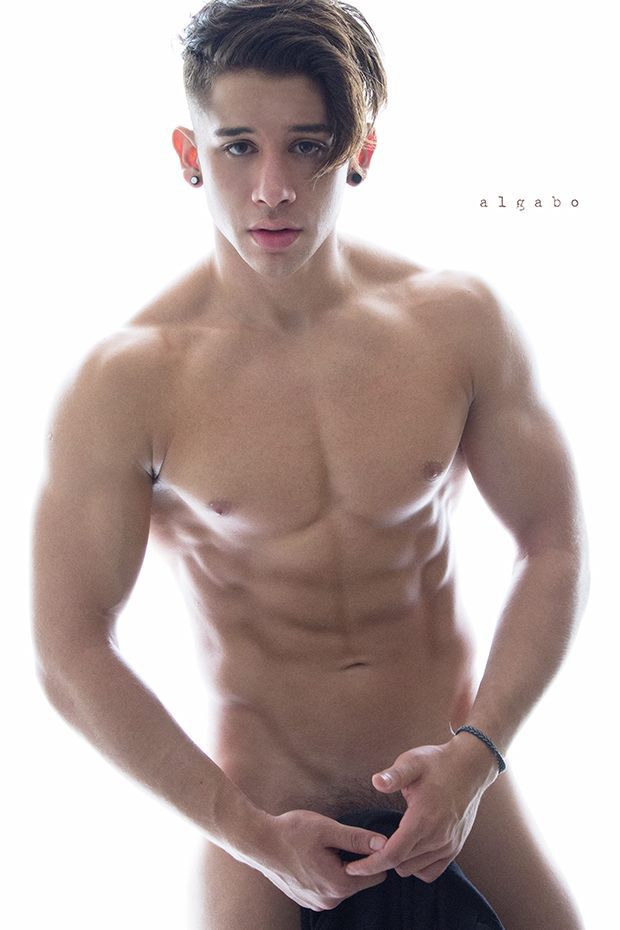 Andres Iz by Alberto Lozano (Algabo)