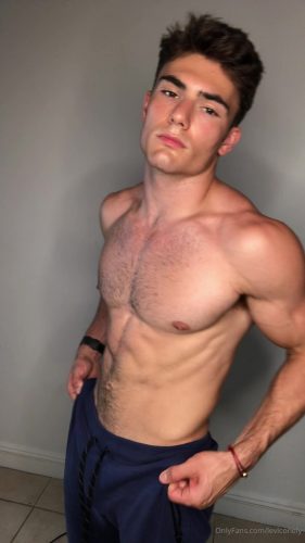 leviconely_hmu.to_10